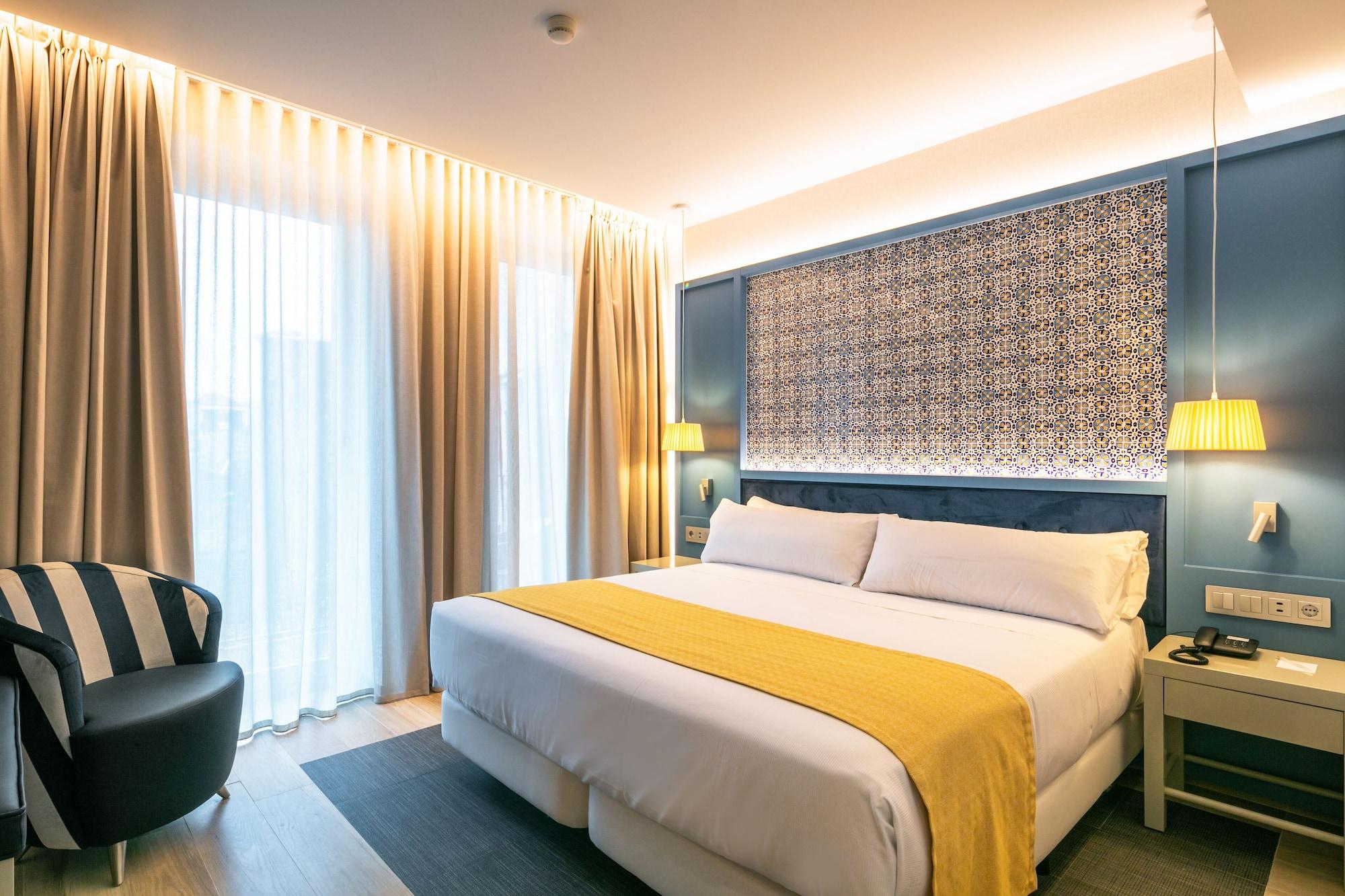 Catalonia Porto Hotel Екстериор снимка