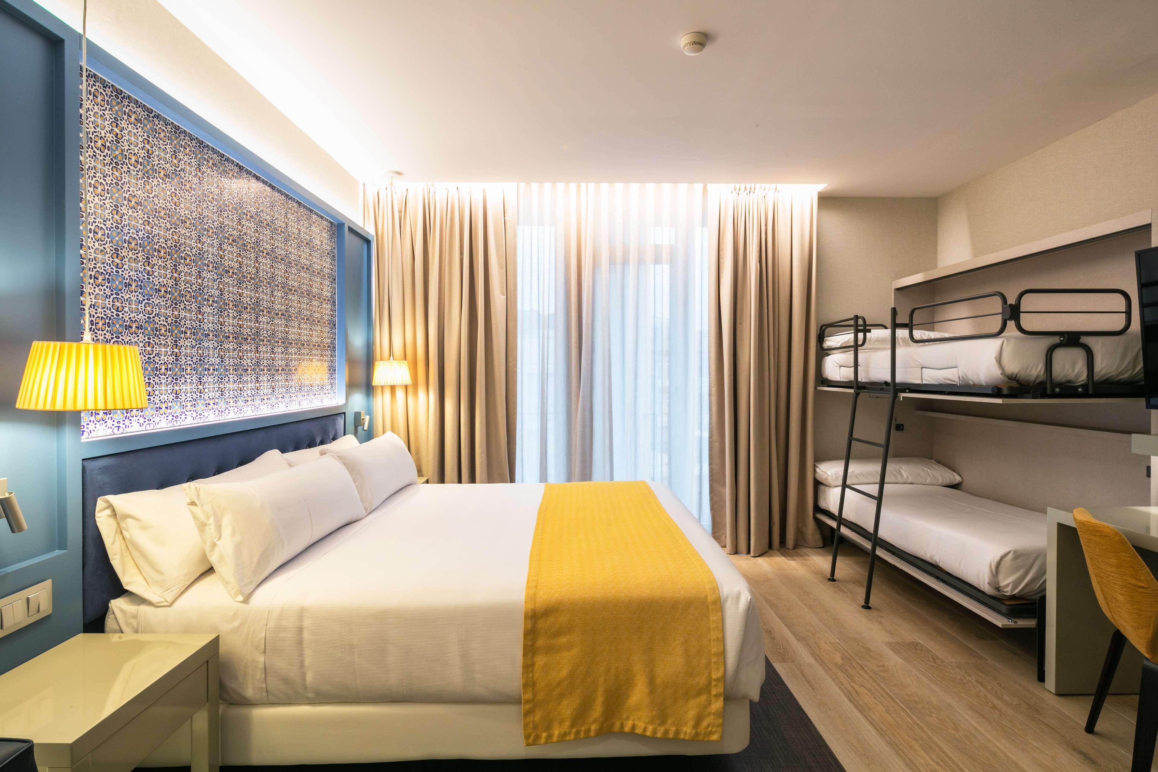 Catalonia Porto Hotel Екстериор снимка