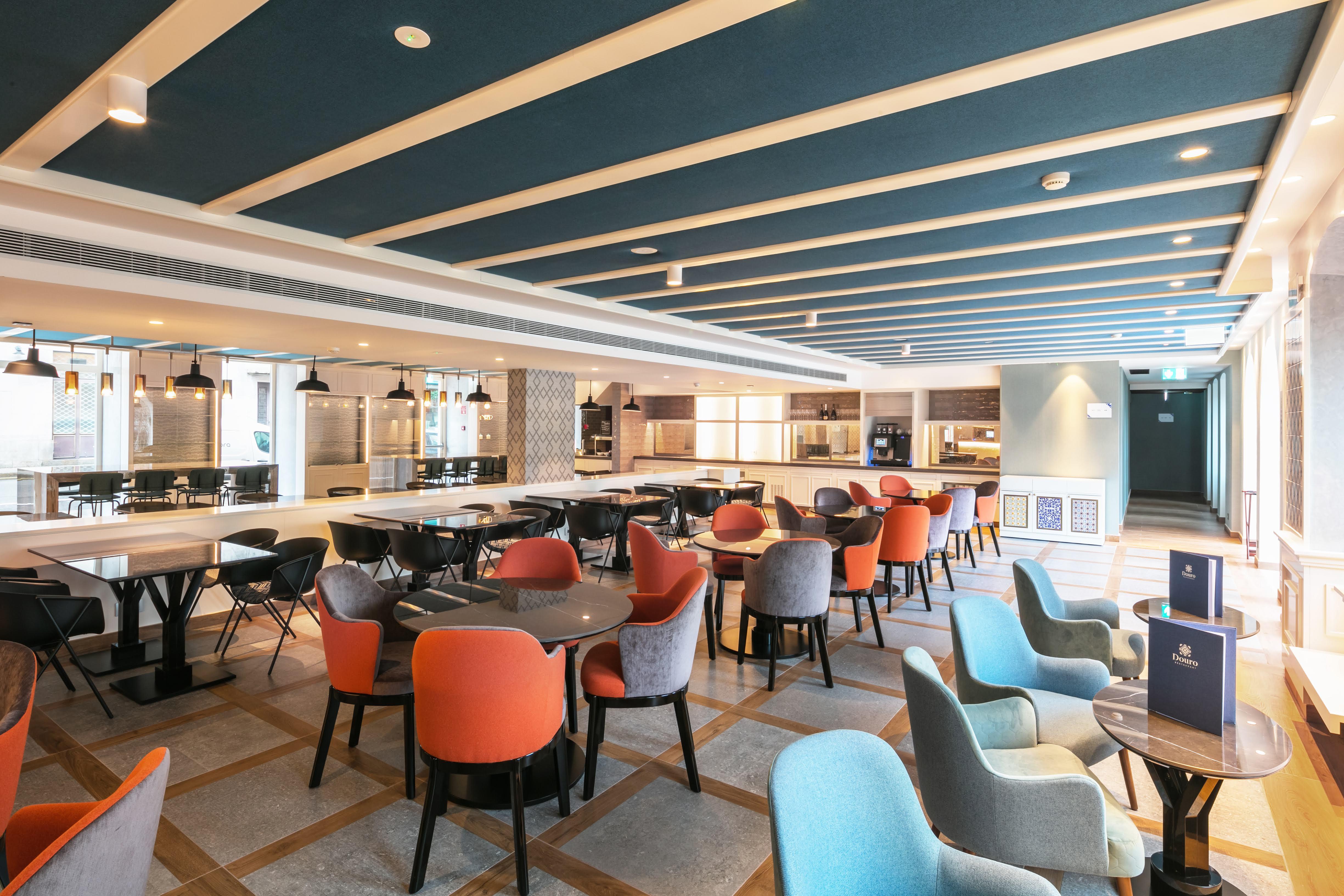 Catalonia Porto Hotel Екстериор снимка