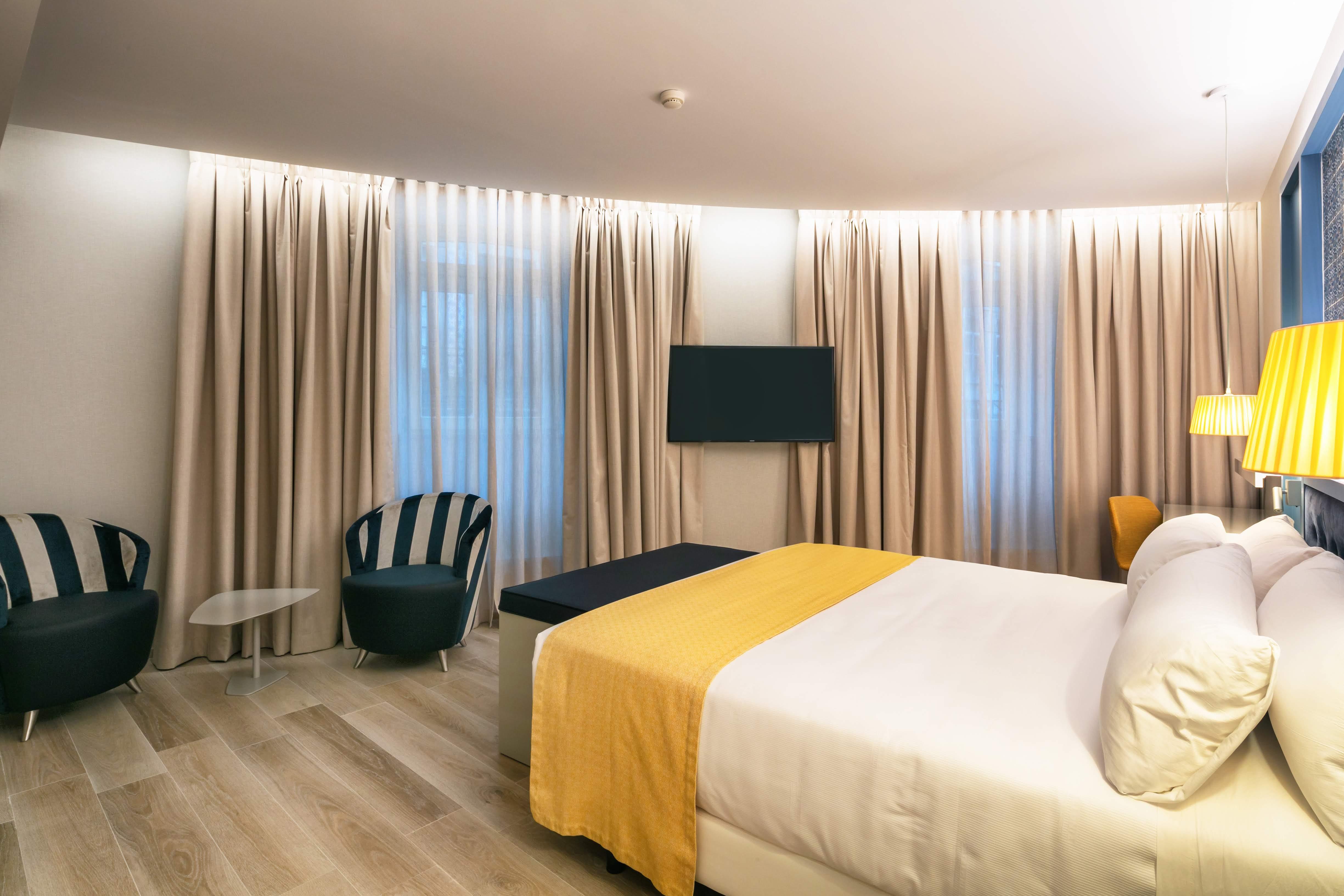 Catalonia Porto Hotel Екстериор снимка