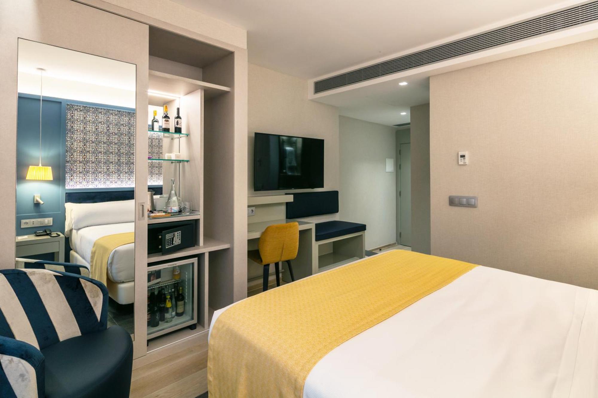 Catalonia Porto Hotel Стая снимка